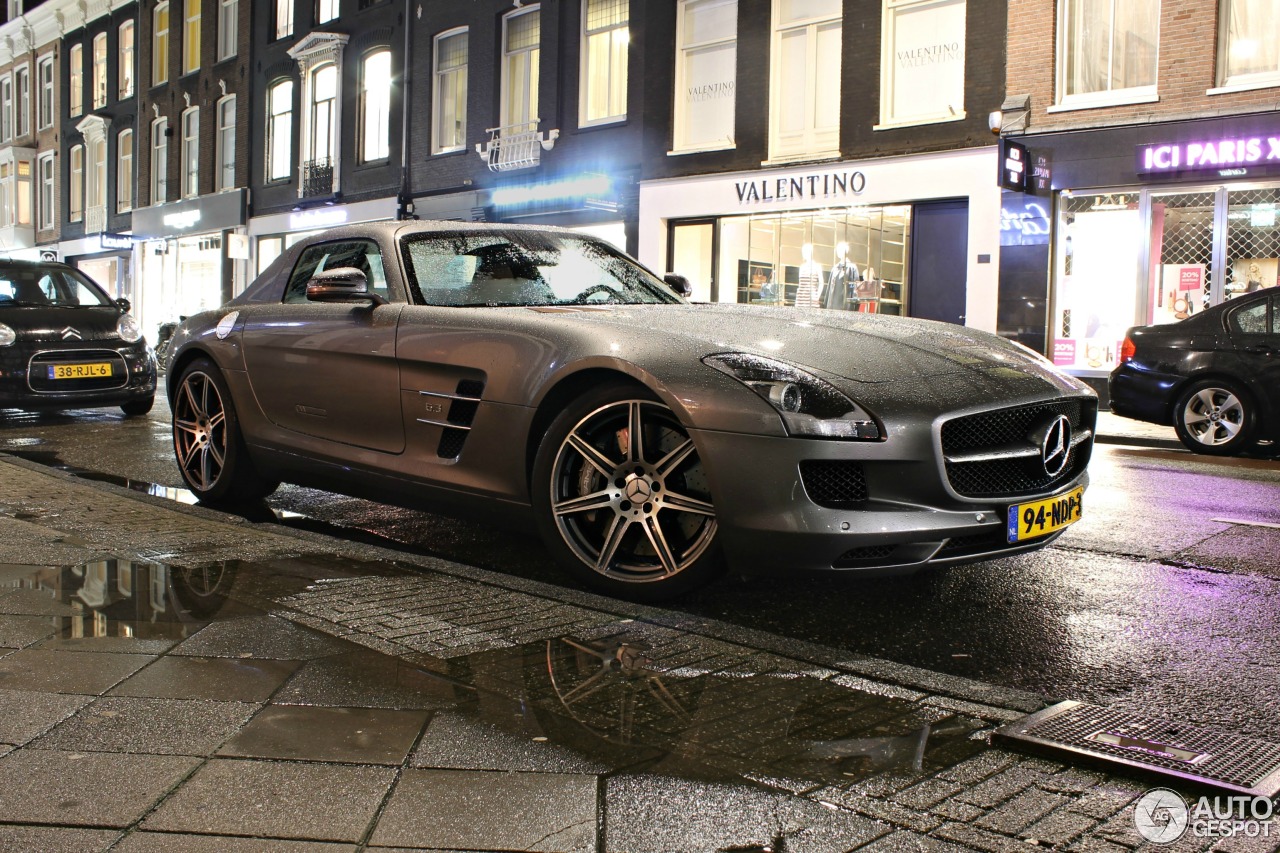 Mercedes-Benz SLS AMG