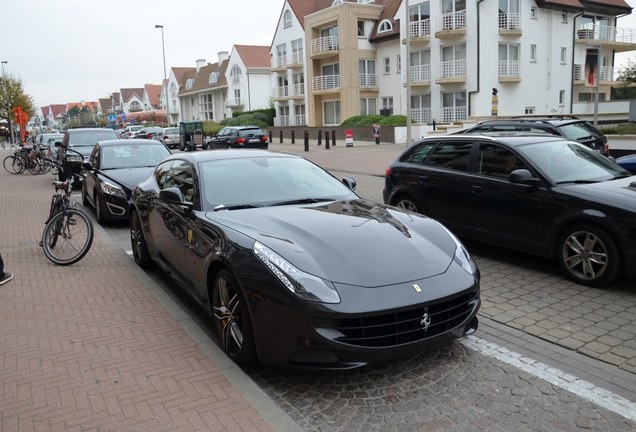 Ferrari FF