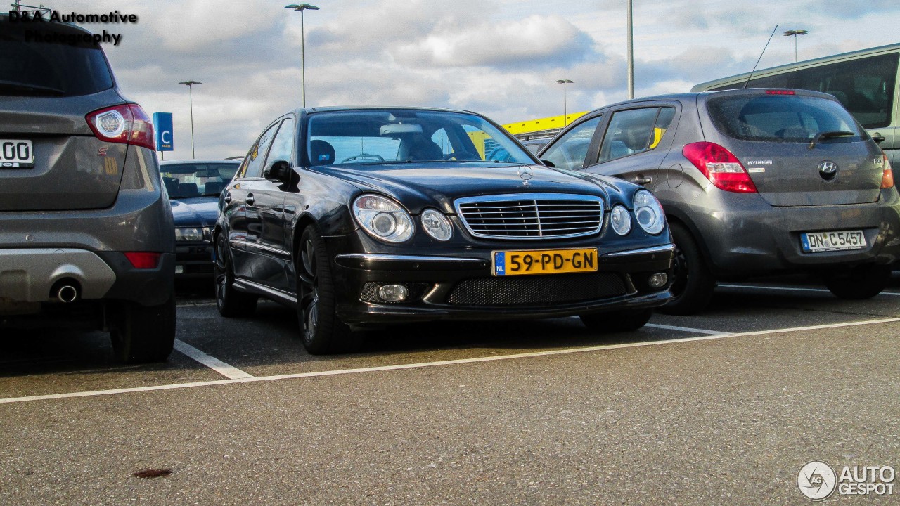 Mercedes-Benz E 55 AMG