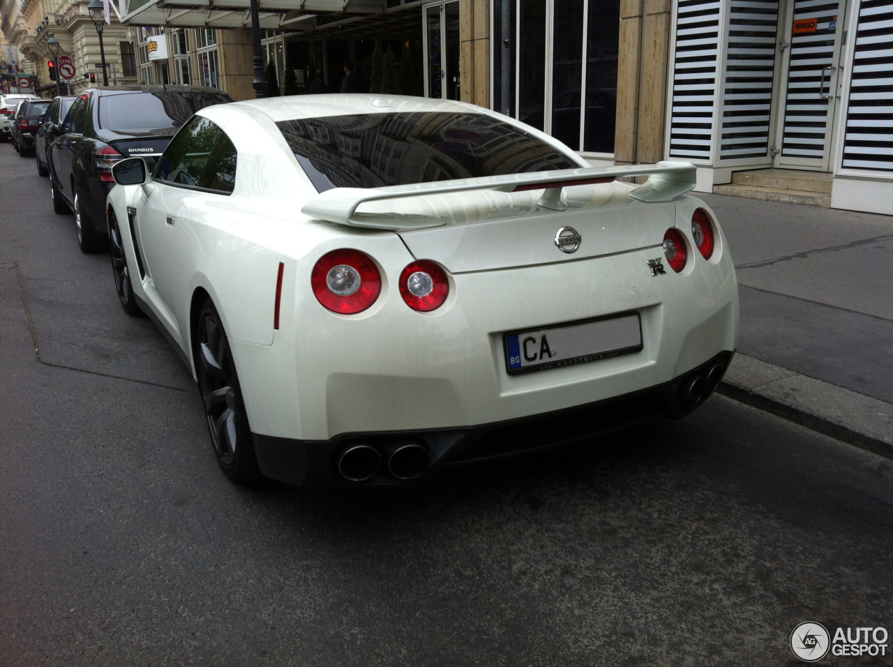 Nissan GT-R