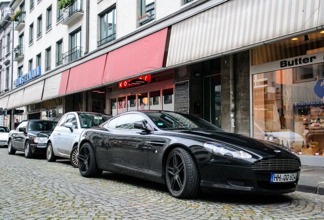 Aston Martin DB9