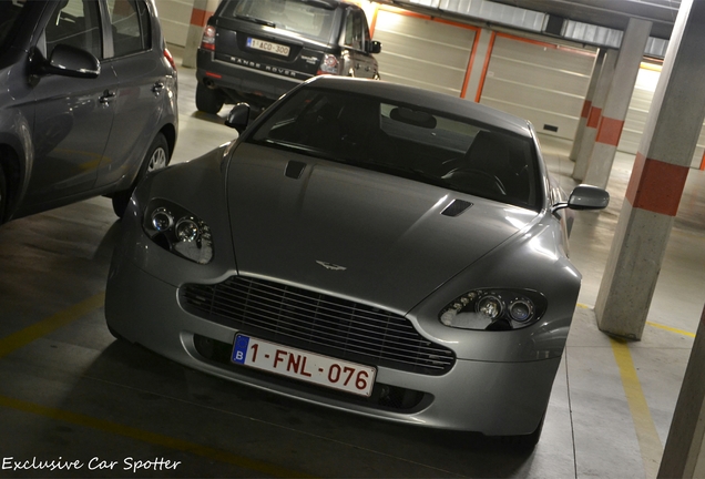 Aston Martin V8 Vantage