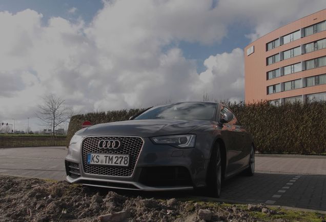 Audi RS5 B8 2012