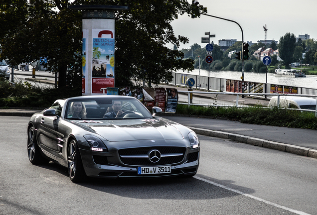 Mercedes-Benz SLS AMG Roadster