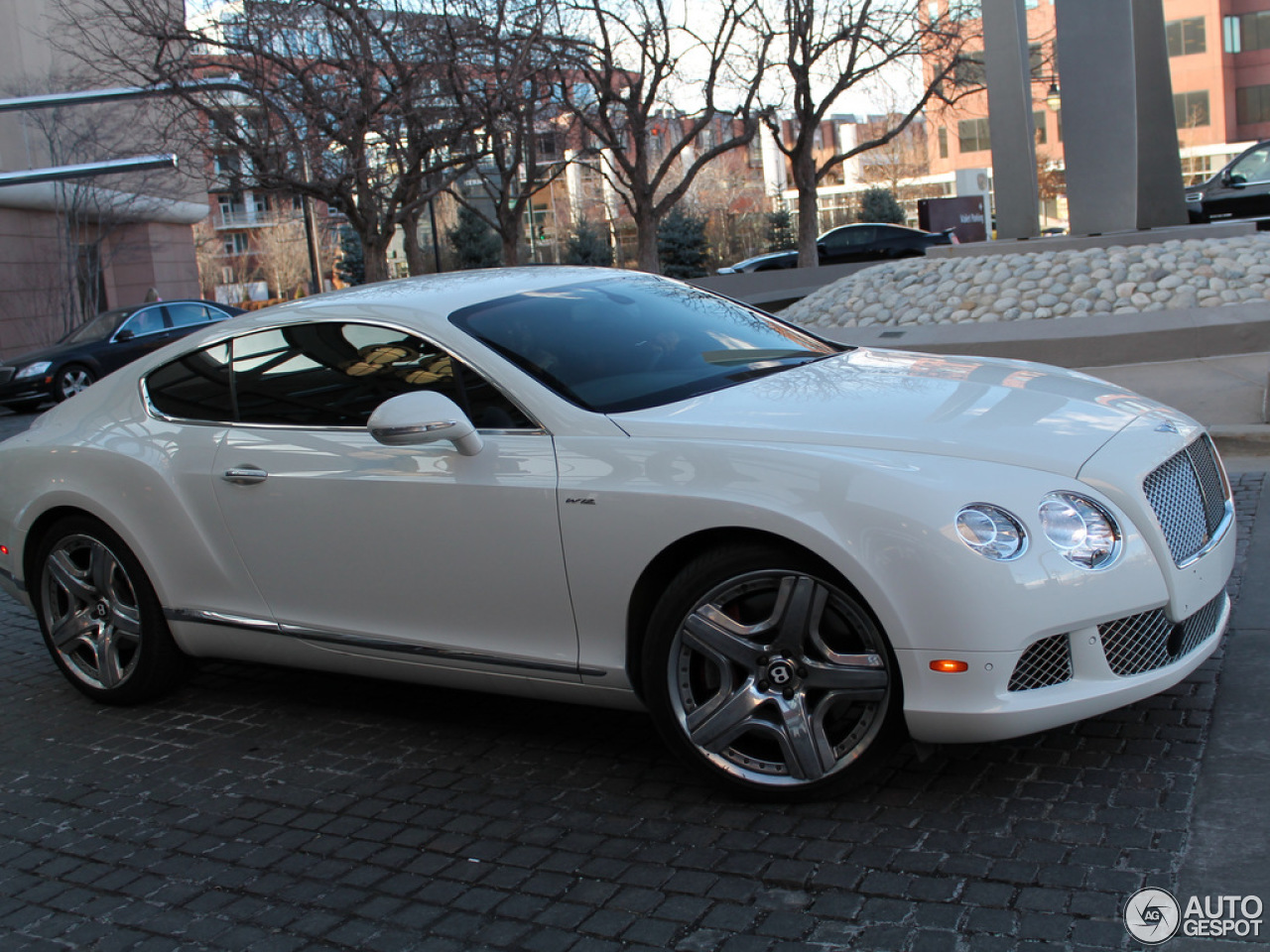 Bentley Continental GT 2012