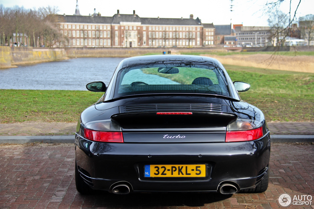 Porsche 996 Turbo Cabriolet