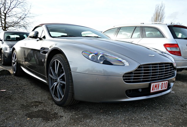 Aston Martin V8 Vantage Roadster