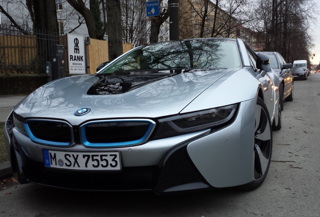 BMW i8