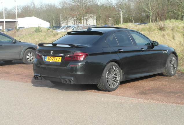 BMW M5 F10 2011