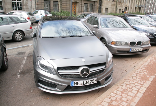 Mercedes-Benz A 45 AMG