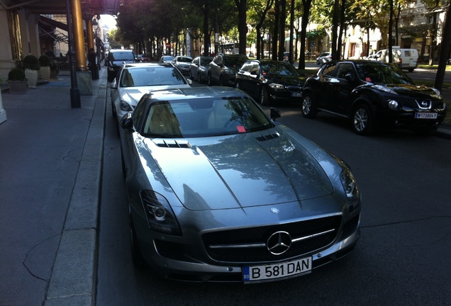 Mercedes-Benz SLS AMG GT