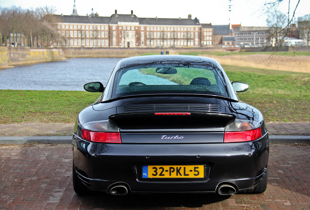 Porsche 996 Turbo Cabriolet