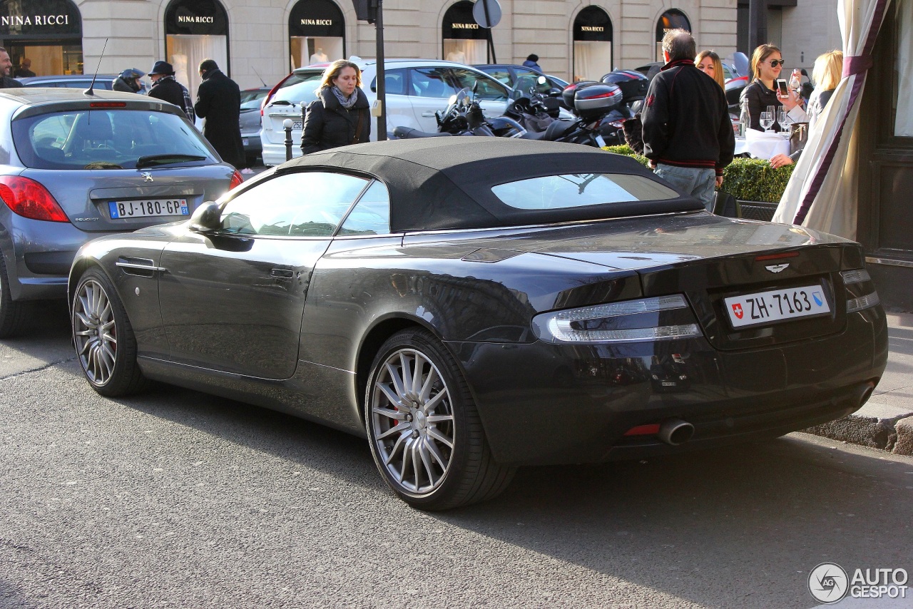 Aston Martin DB9 Volante