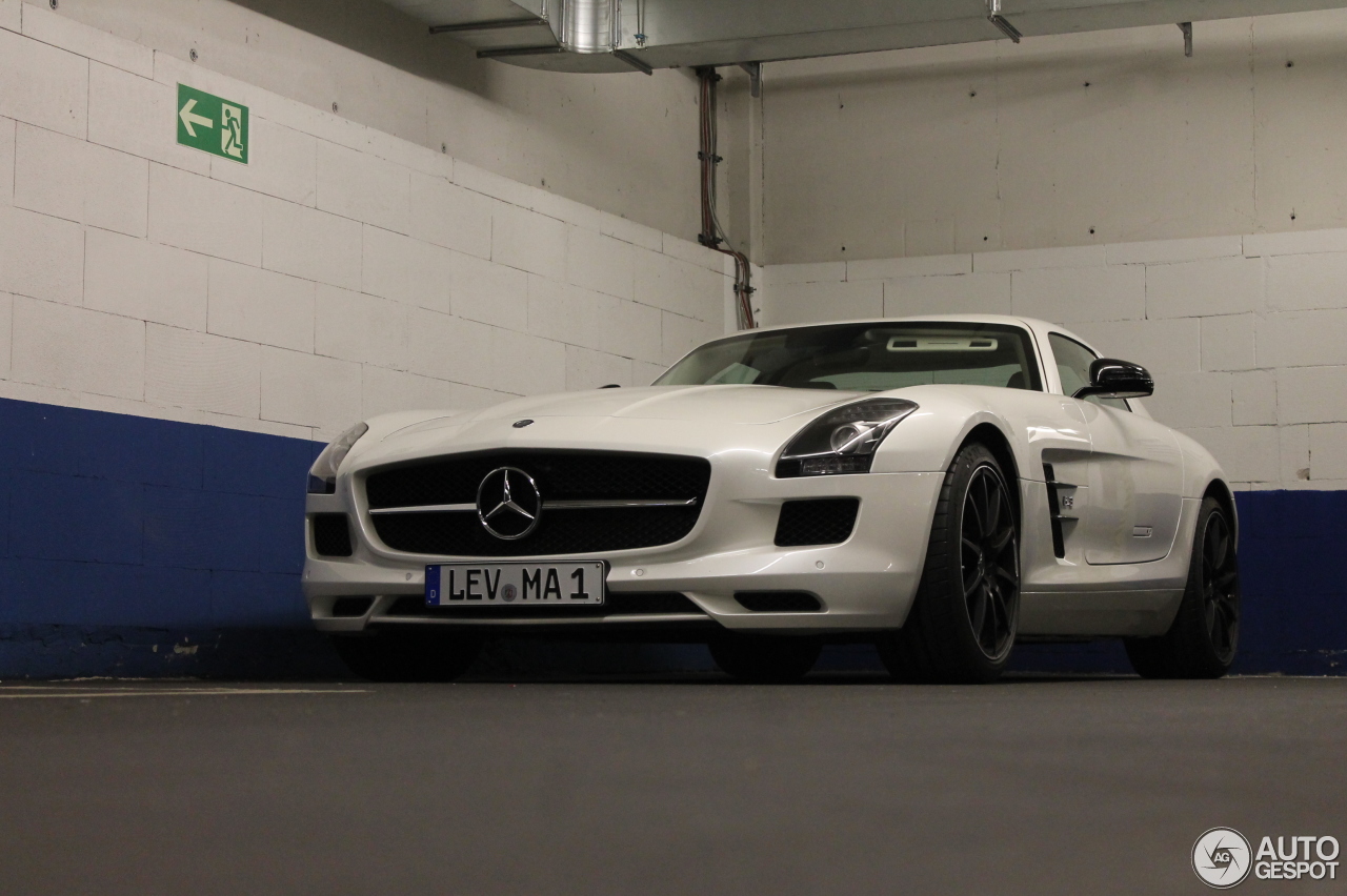 Mercedes-Benz SLS AMG GT