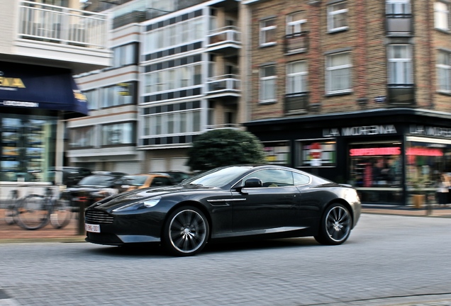 Aston Martin DB9 2013