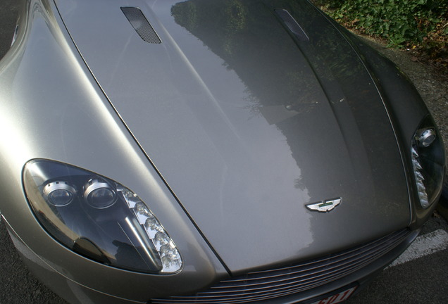 Aston Martin V8 Vantage