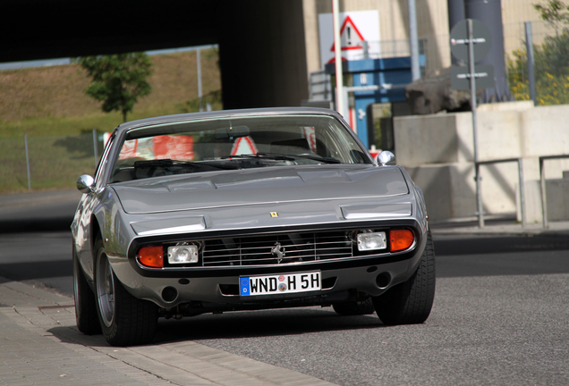 Ferrari 365 GTC/4