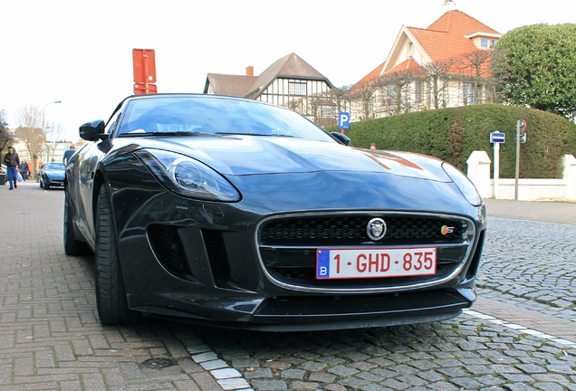 Jaguar F-TYPE S Convertible