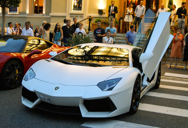 Lamborghini Aventador LP700-4