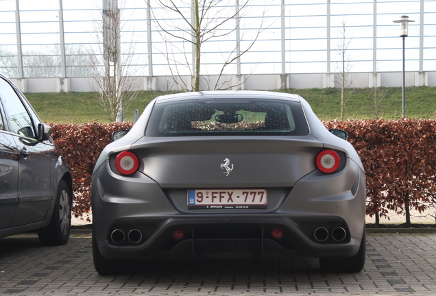 Ferrari FF