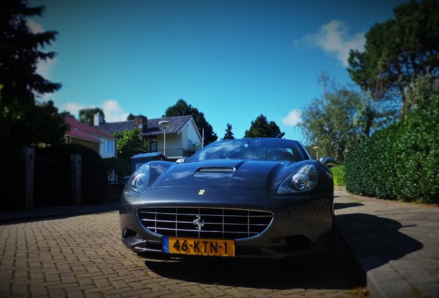 Ferrari California