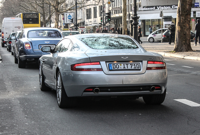 Aston Martin DB9