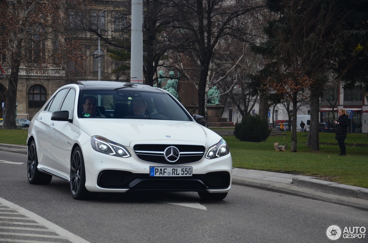 Mercedes-Benz E 63 AMG S W212