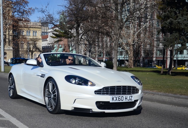 Aston Martin DBS Volante