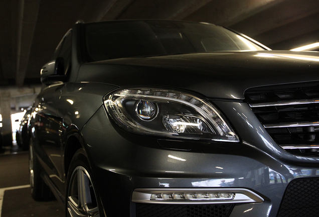 Mercedes-Benz ML 63 AMG W166