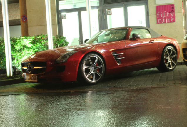 Mercedes-Benz SLS AMG Roadster