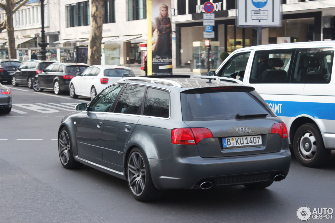 Audi RS4 Avant B7