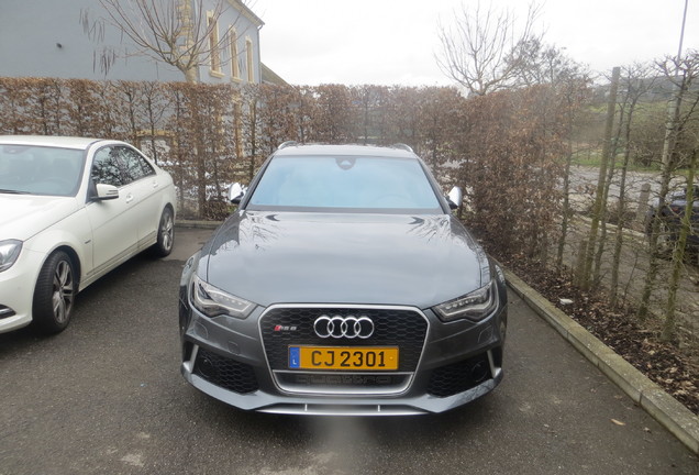 Audi RS6 Avant C7