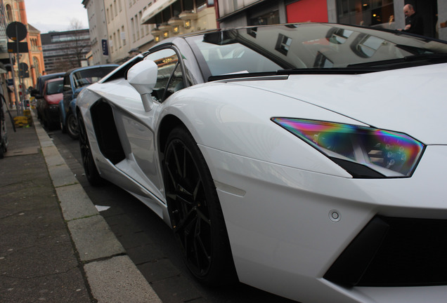 Lamborghini Aventador LP700-4 Roadster