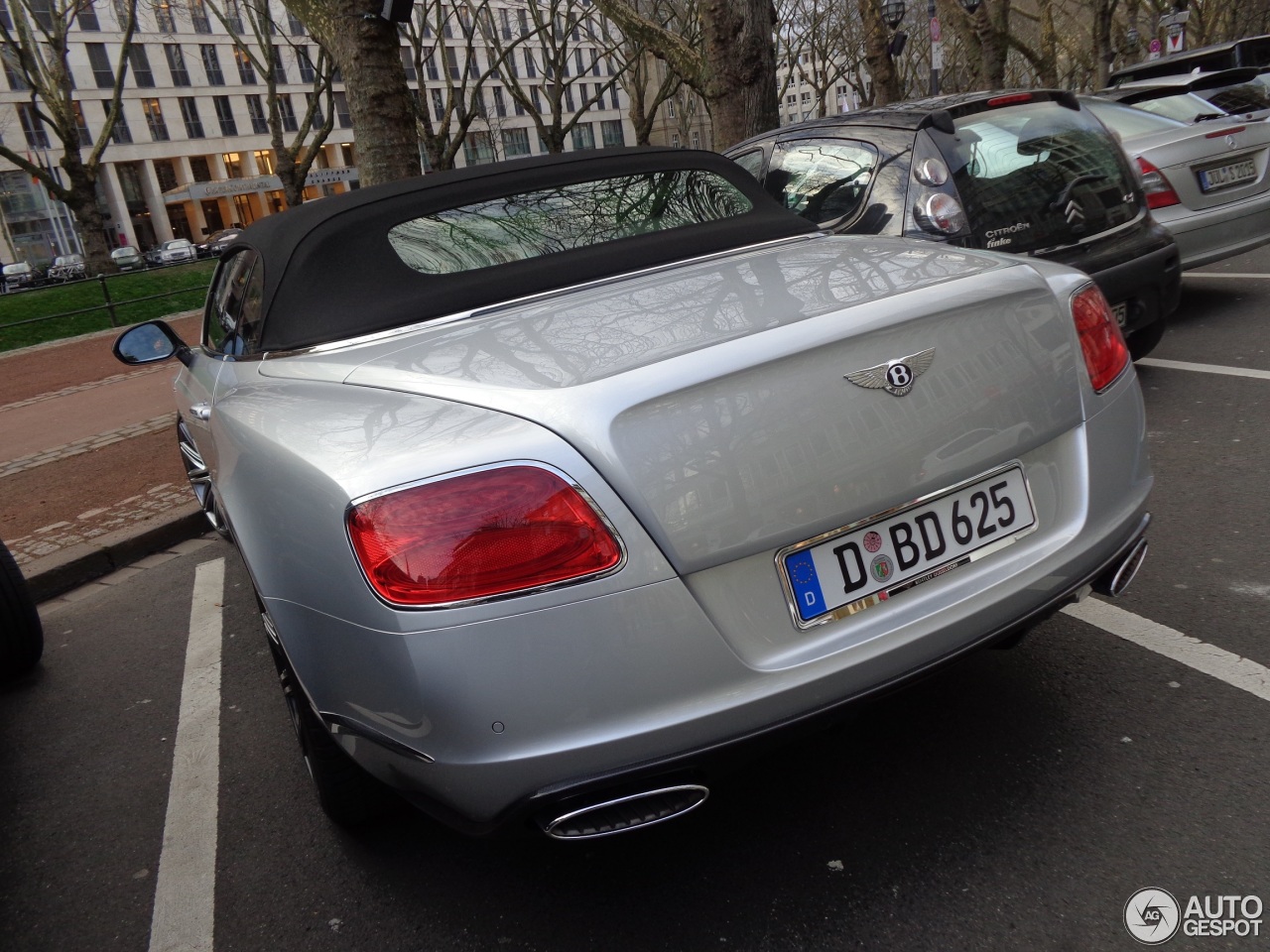 Bentley Continental GTC Speed 2013