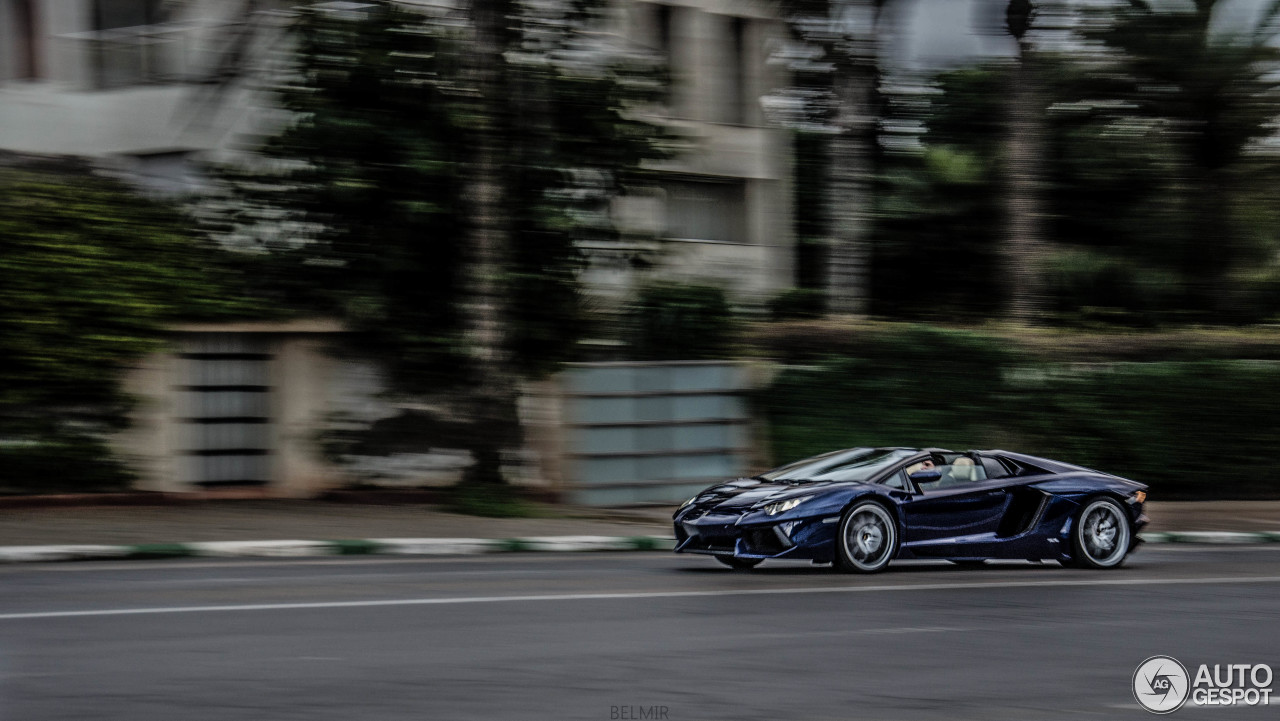 Lamborghini Aventador LP700-4 Roadster