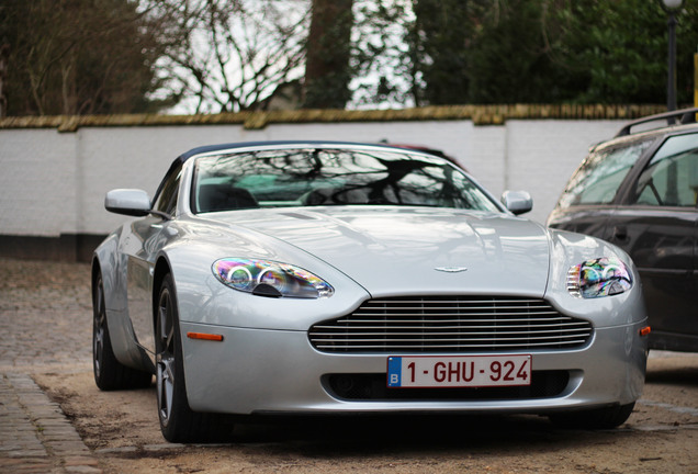 Aston Martin V8 Vantage Roadster