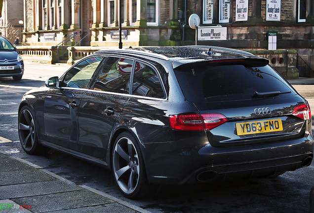 Audi RS4 Avant B8