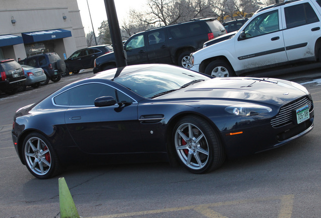 Aston Martin V8 Vantage