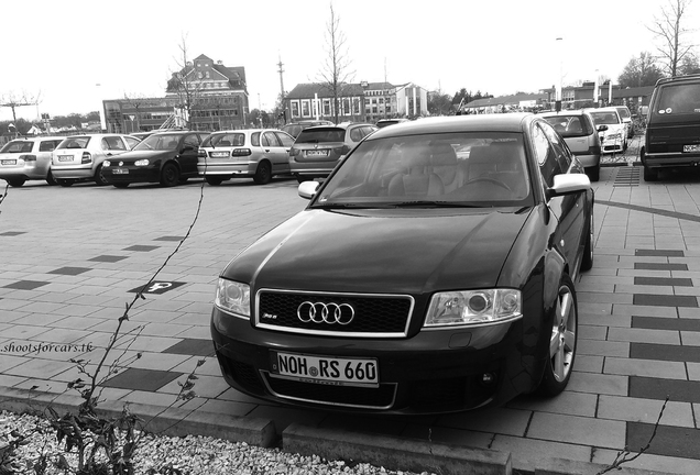 Audi RS6 Sedan C5