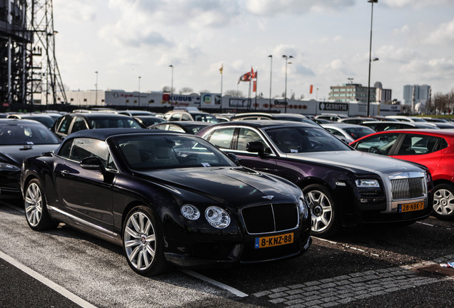 Bentley Continental GTC V8