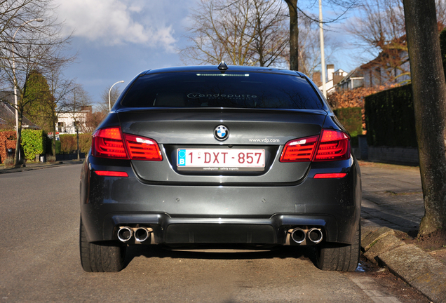 BMW M5 F10 2011