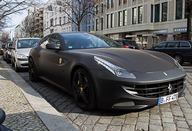 Ferrari FF