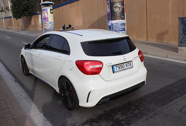 Mercedes-Benz A 45 AMG