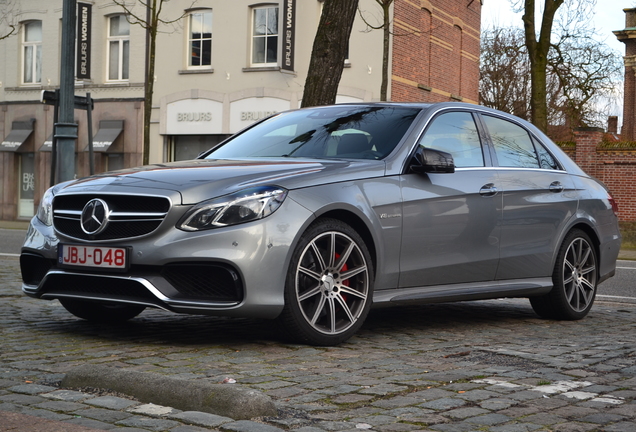 Mercedes-Benz E 63 AMG S W212