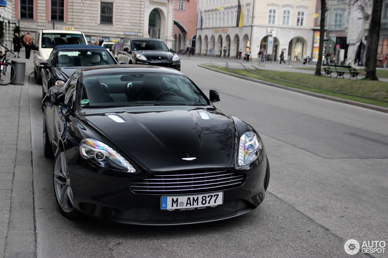 Aston Martin DB9 2013