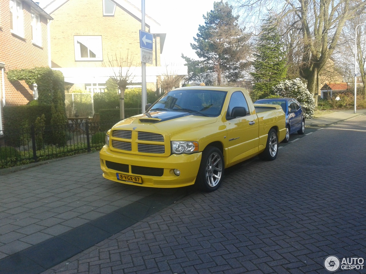 Dodge RAM SRT-10 Yellow Fever Edition