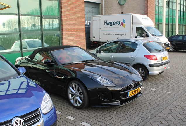 Jaguar F-TYPE S Convertible