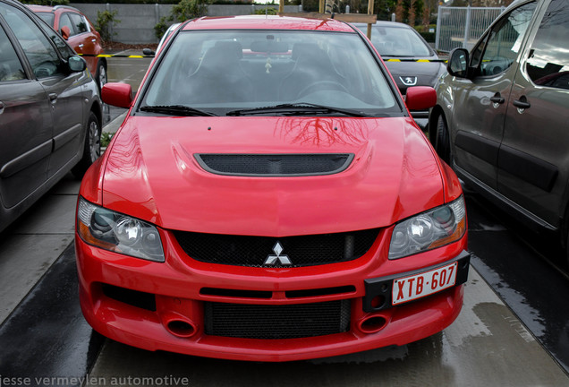 Mitsubishi Lancer Evolution IX