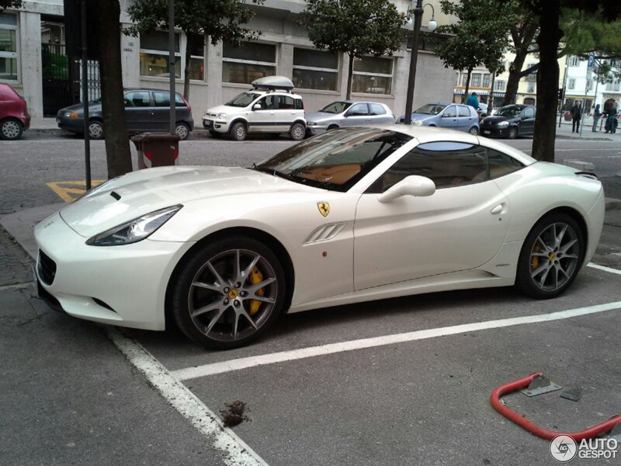 Ferrari California