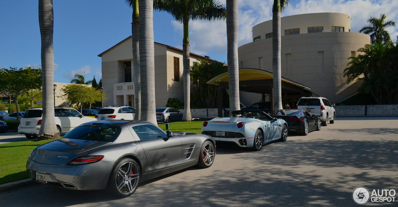 Mercedes-Benz SLS AMG